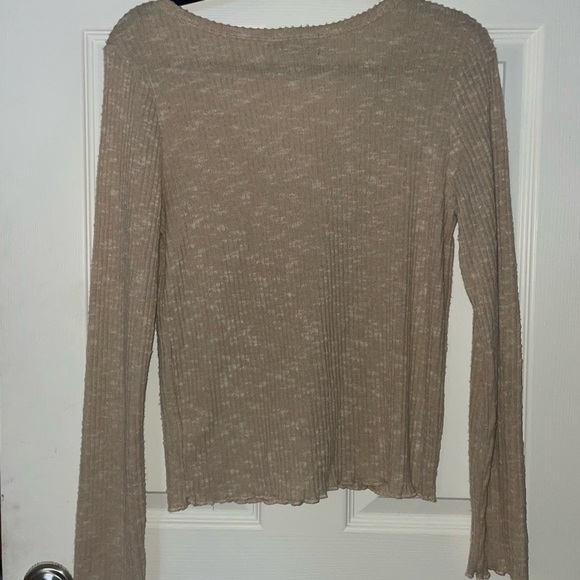 Almost Famous Tan Shirt NWT Size Large - Picture 4 of 4